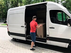 Nákladní taxi u místa nakládky